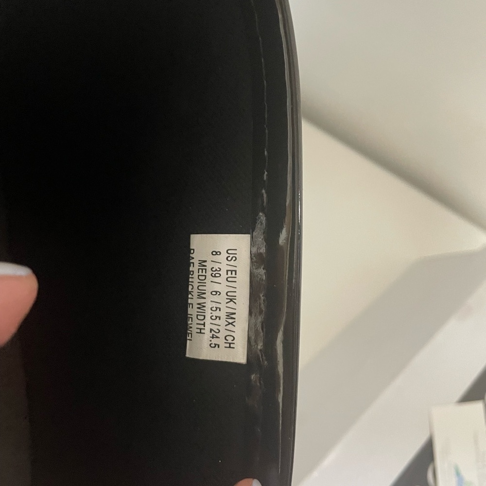 Reaction Kenneth Cole rain boots - Picture 2 of 5
